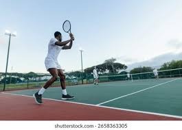 完美的开球不存在？日本女偶像投出「消失的魔球」｜日职